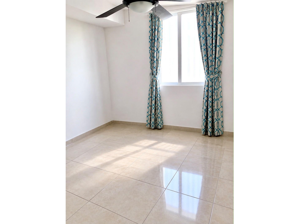 Alquilo apartamento LB en Parque Lefevre Riverside L.T — foto 3