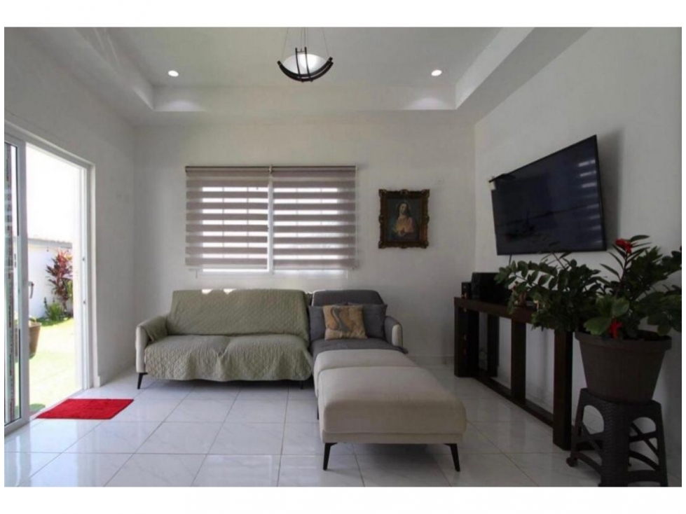 Casa con piscina - Venta - Costa Esmeralda - San Carlos — foto 3