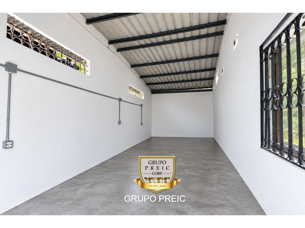 Casa en Venta Parque Lefevre CC — foto 3