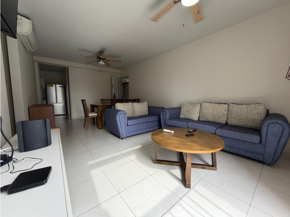 ALQUILER DE APARTAMENTO AMOBLADO EN PH TORRES DE VERSALLES — foto 3