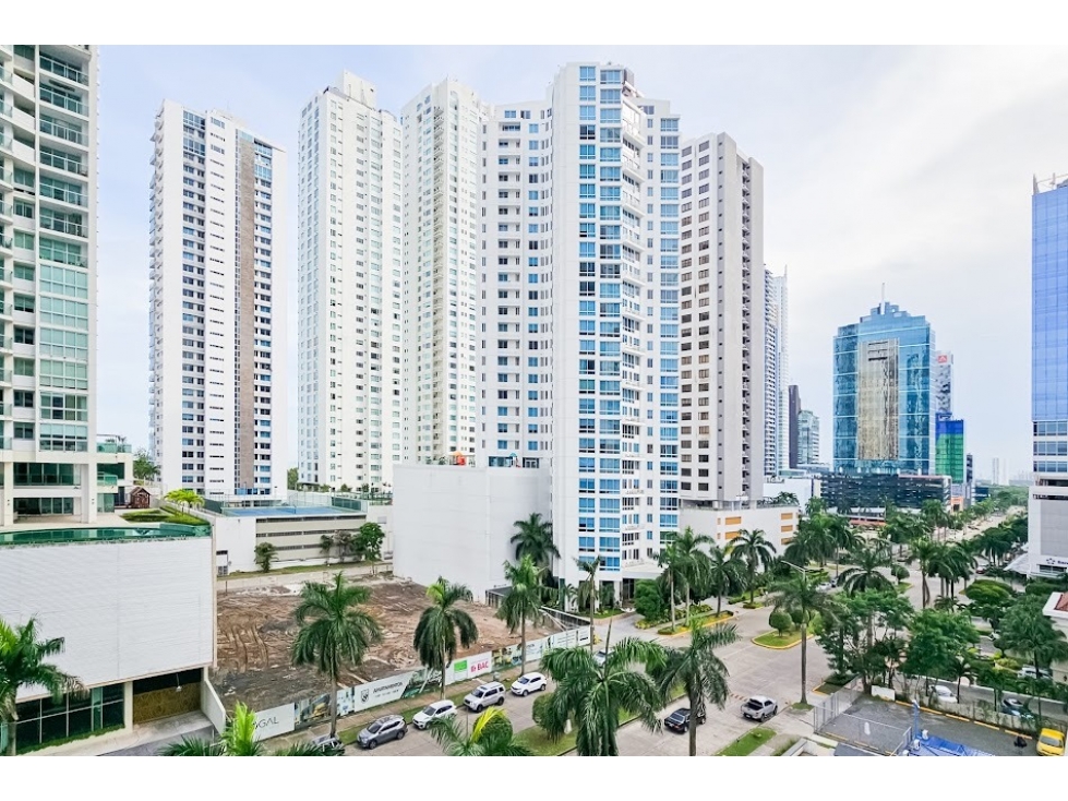 SE ALQUILA APARTAMENTO PH MIRADOR 200 Mtrs (OG)