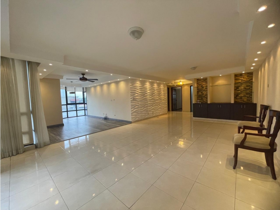 SE VENDE APARTAMENTO EN BELLAVISTA AREA CANGREJO 170 Mtrs (OG) — foto 2