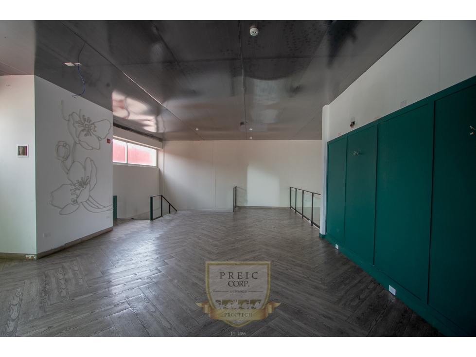 Alquilo local comercial en Plaza de San Francisco L.T - 3