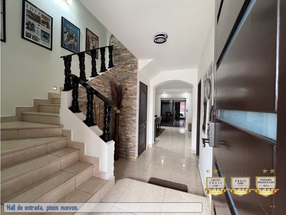 Venta de Casa Modelo Lyon Remodelada Versalles 1 Juan Diaz — foto 4