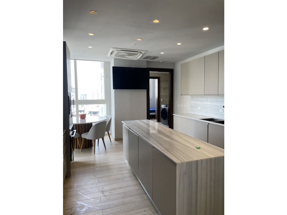 VENTA DE APARTAMENTO AMOBLADO EN THE TOWERS, PAITILLA 329 M2 — foto 4