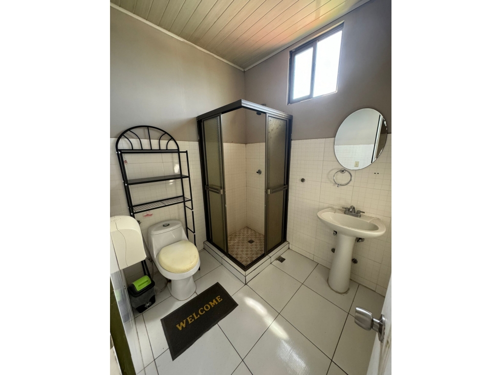 Venta de hotel/restaurante completo en PH DIMASH, Cocle, Penonome - 4