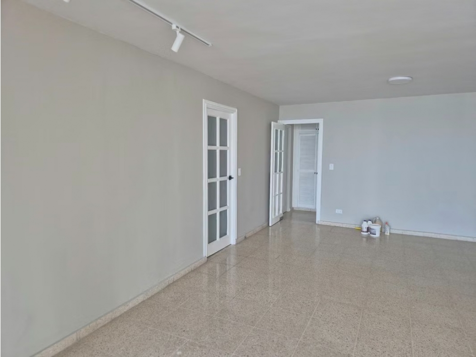ALQUILER DE APARTAMENTO EN PH BELLA VISTA PLAZA EN MARBELLA G.S — foto 3