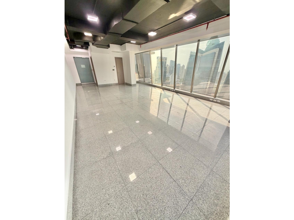 Alquiler y venta de amplia oficina | Twist Tower, Obarrio - 5