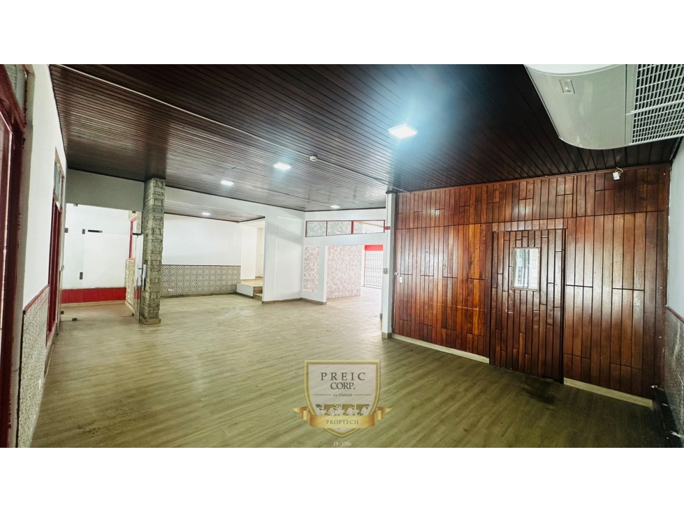 Alquilo casa comercial en San Francisco L.T - 4