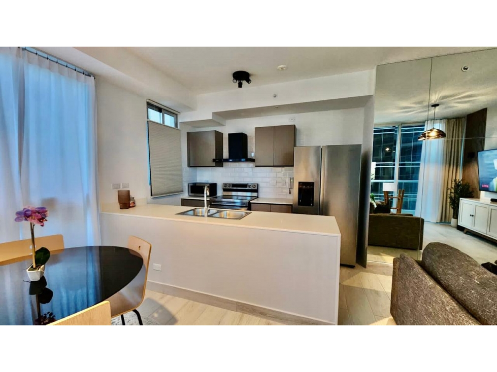 SE ALQUILA APARTAMENTO AMOBLADO EN PH URBANA — foto 4