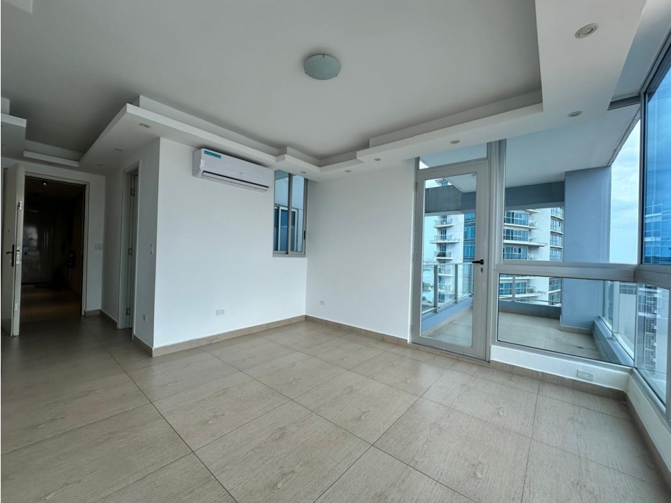 VENTA DE APARTAMENTO EN BELLA VISTA, PH VISTA BALBOA — foto 4