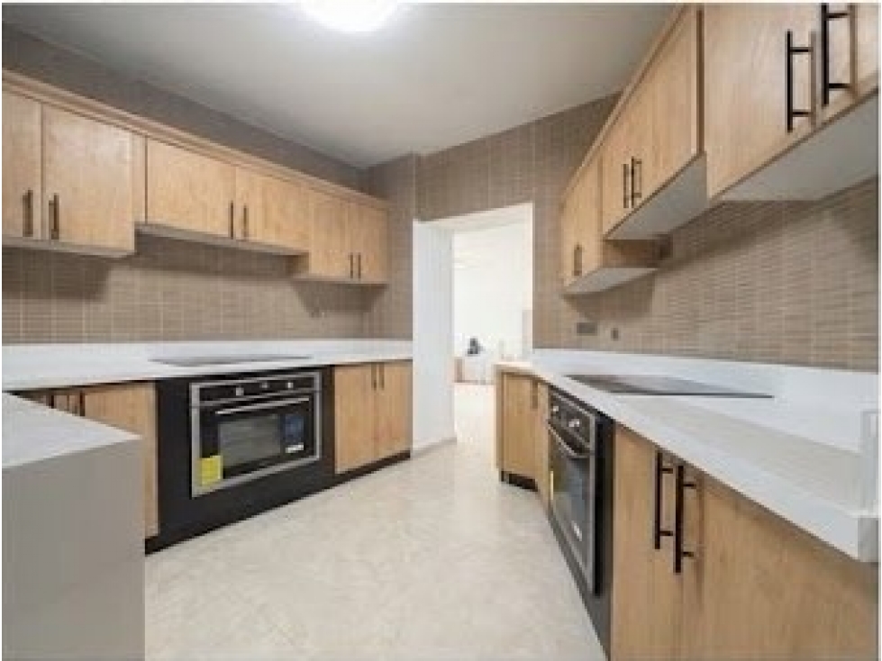 SE ALQUILA APARTAMENTO REMODELADO EN SAN FRANCISCO — foto 4