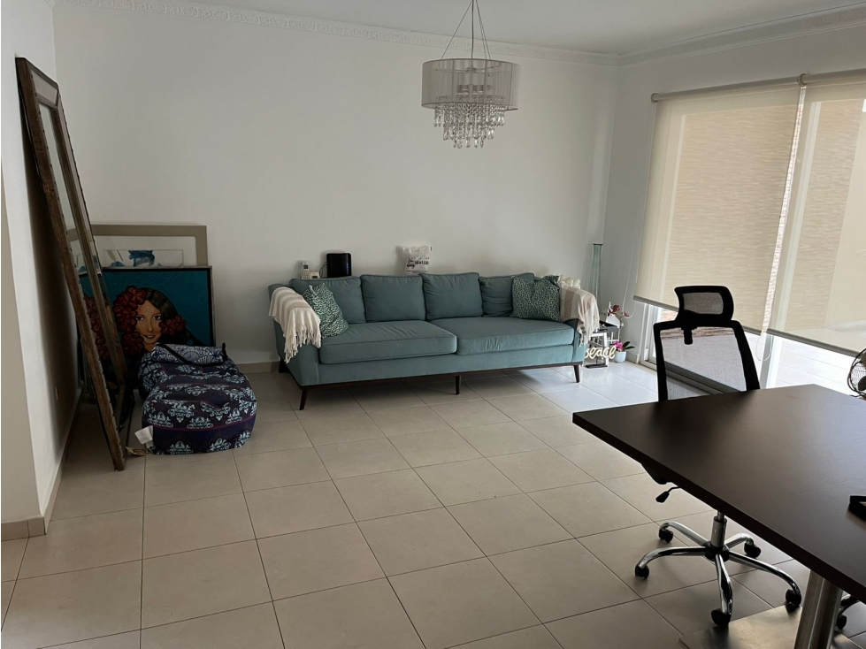 VENTA DE CASA EN VILLA TIVOLI LH