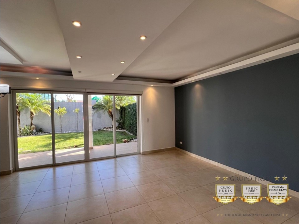 ALQUILER DE CASA VERSALLES MODELO LYON - 5