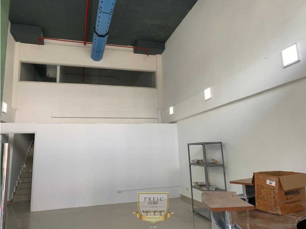 Alquilo local comercial en Plaza de Ramón Area L.T