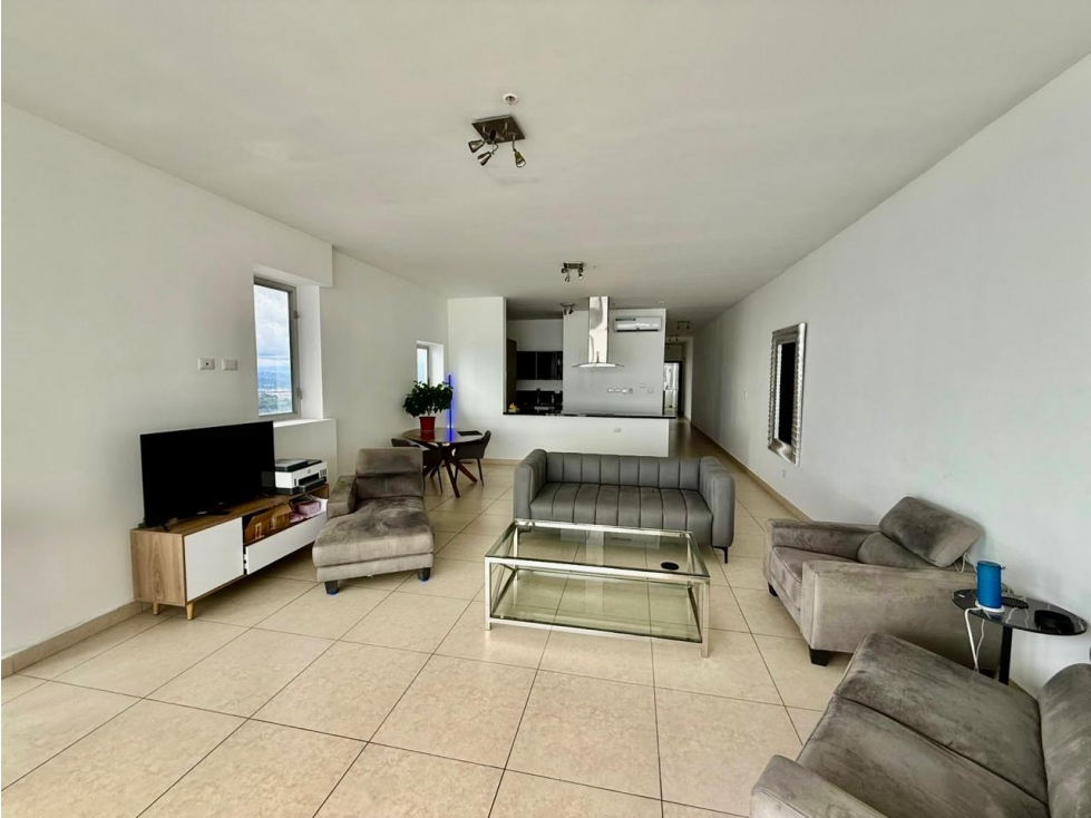 ¡EXCLUSIVO APARTAMENTO EN ALQUILER CON VISTA AL MAR! — foto 2