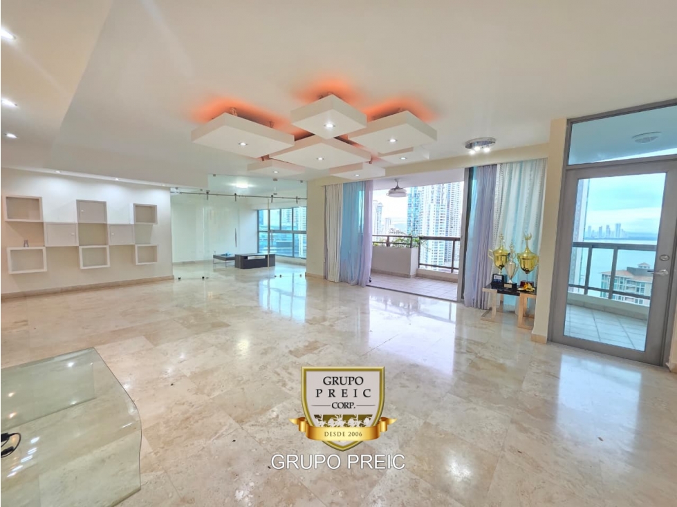 Apartamento en alquiler punta pacifica Ph Ocean Park linea blanca CC