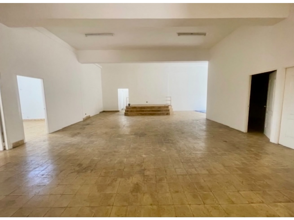 SE ALQULA CASA COMERCIAL PUEBLO NUEVO 630 Mrts (OG) — foto 3