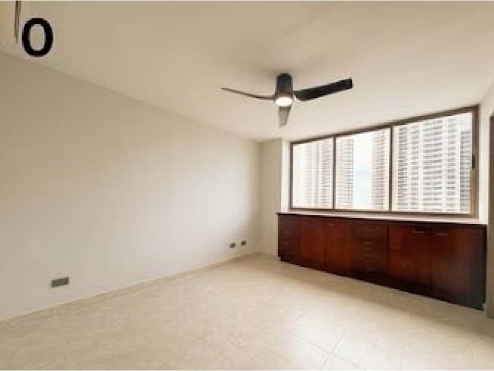 SE ALQUILA APARTAENTO REMODELADO EN SAN FRANCISCO — foto 6
