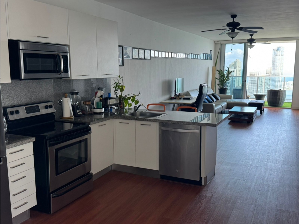 ALQUILER DE APARTAMENTO AMOBLADO EN AVENIDA BALBOA — foto 6