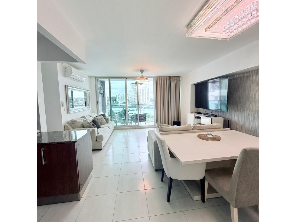 Venta de Apartamento Amoblado en Ph Trinity Tower - 1