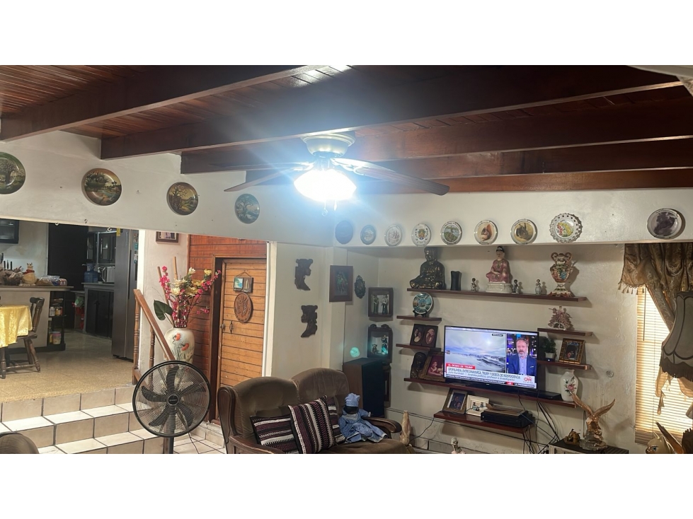VENTA DE CASA EN CHANNIS - K.T - 4