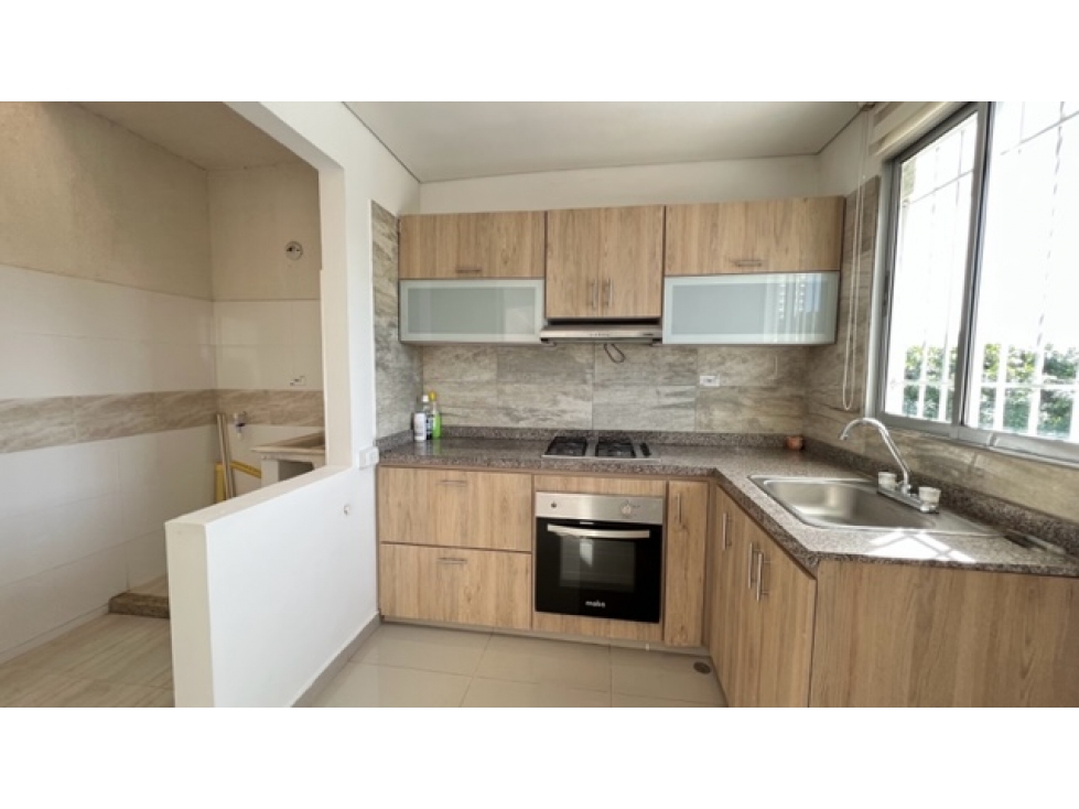 VENTA Apartamento en Conjunto, Cerca a la clínica de la Mujer, Sta Mta