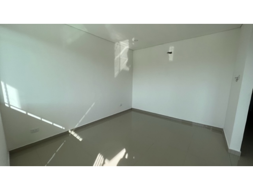 VENTA Apartamento en Conjunto, Cerca a la clínica de la Mujer, Sta Mta — foto 5