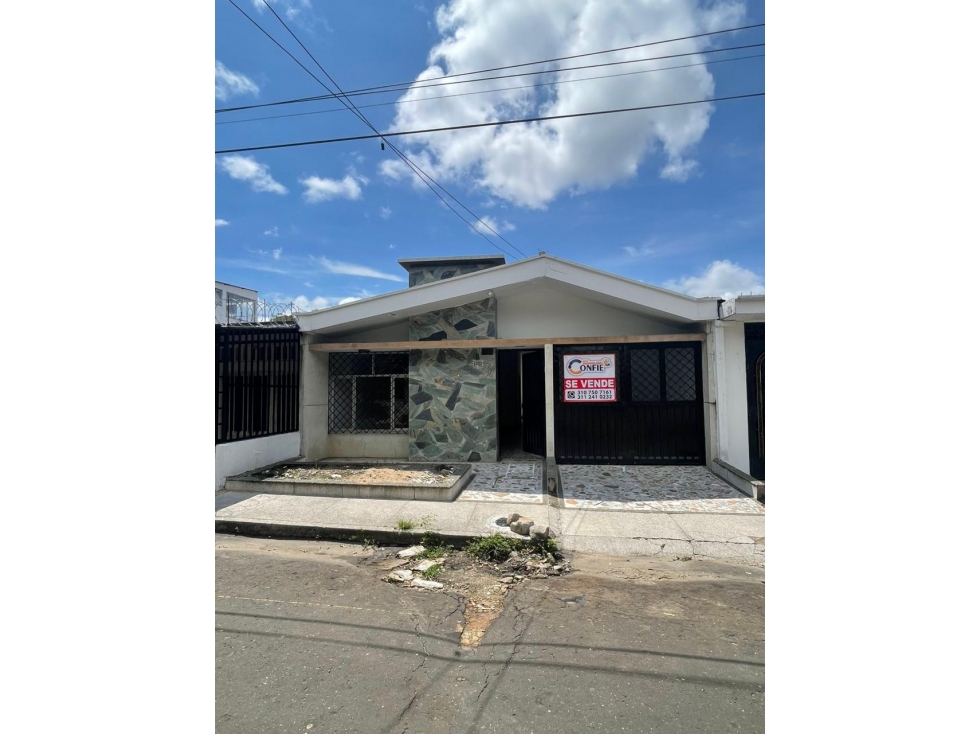 SE VENDE HERMOSA CASA EN FLORENCIA