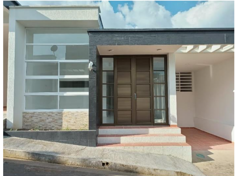 VENTA DE HERMOSA CASA PARA ESTRENAR