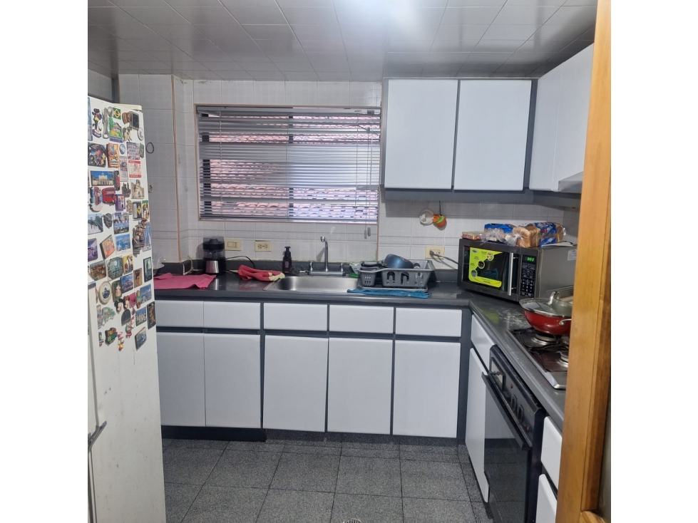 VENDO APARTAMENTO CON FRENTE A PARQUE SANTA BARBARA — foto 5
