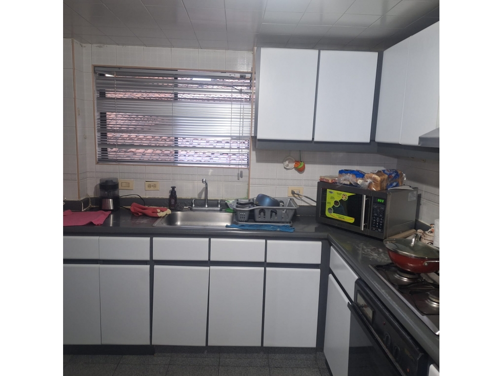 VENDO APARTAMENTO CON FRENTE A PARQUE SANTA BARBARA — foto 6