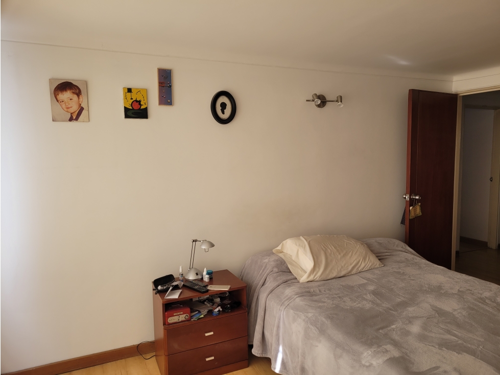 AMPLIO APARTAMENTO SANTA BARBARA — foto 5