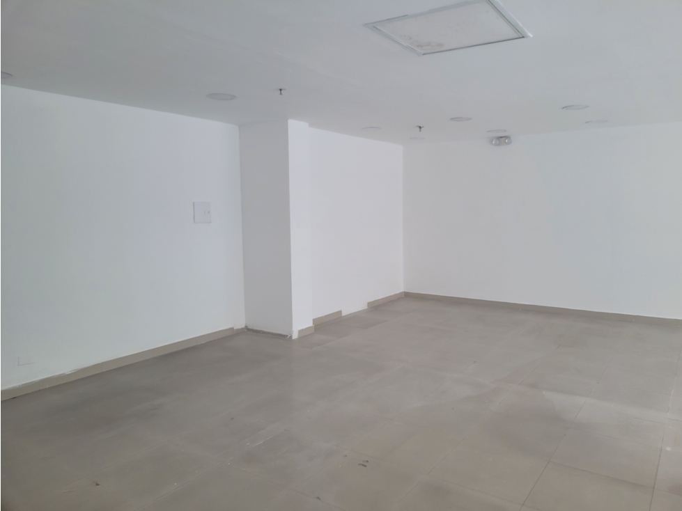 ARRIENDO LOCAL LA PORCIUNCULA
