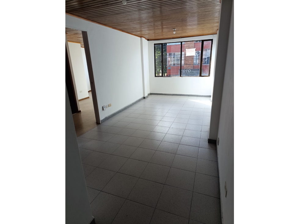Arriendo Apartamento en Villa Luz 2do. piso