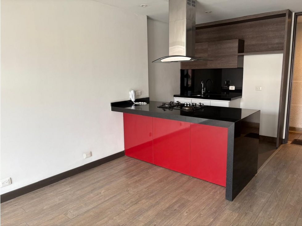 ARRIENDO Lindo Apartamento Iluminado en la Calleja Alta — foto 5