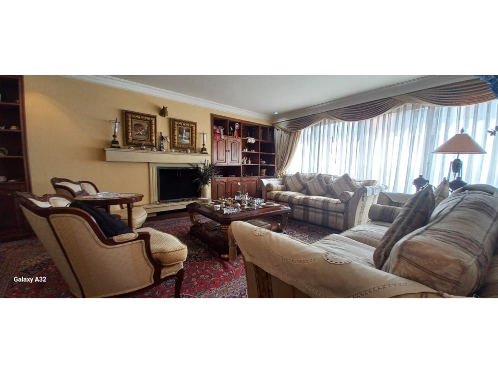 VENDO APARTAMENTO LA CAROLINA, BOGOTA