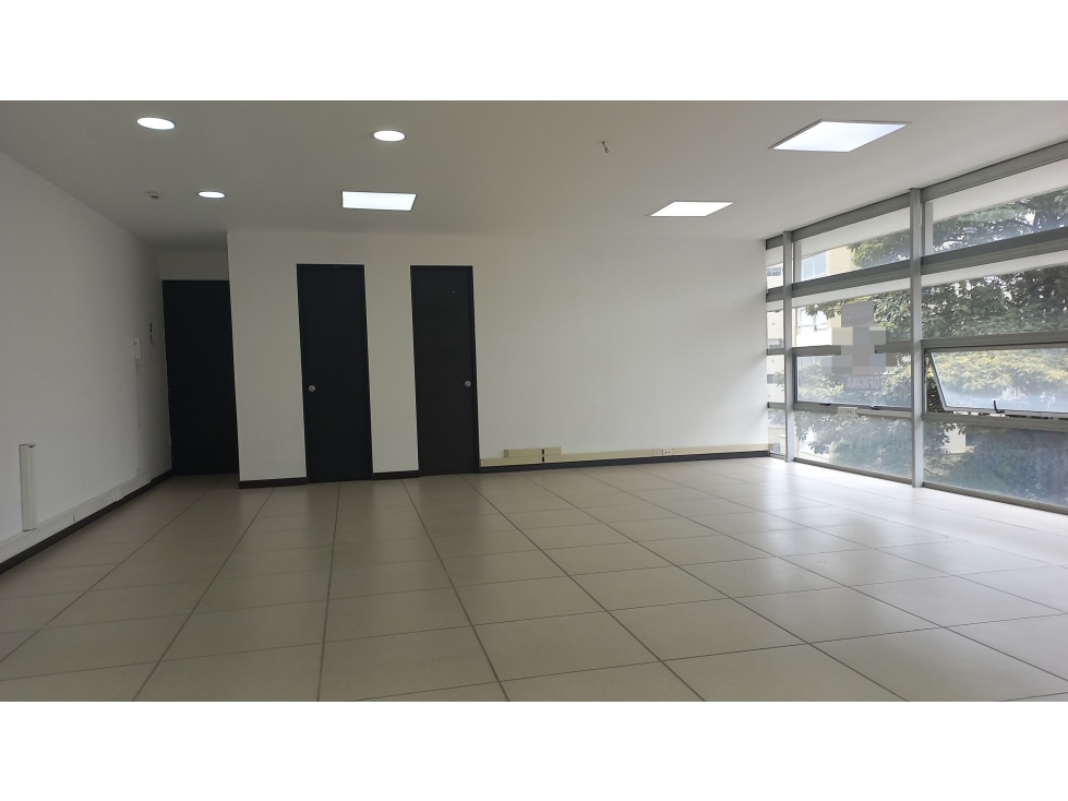 ARRIENDO OFICINA 57MT LA CASTELLANA, BOGOTÁ, D.C. — foto 3