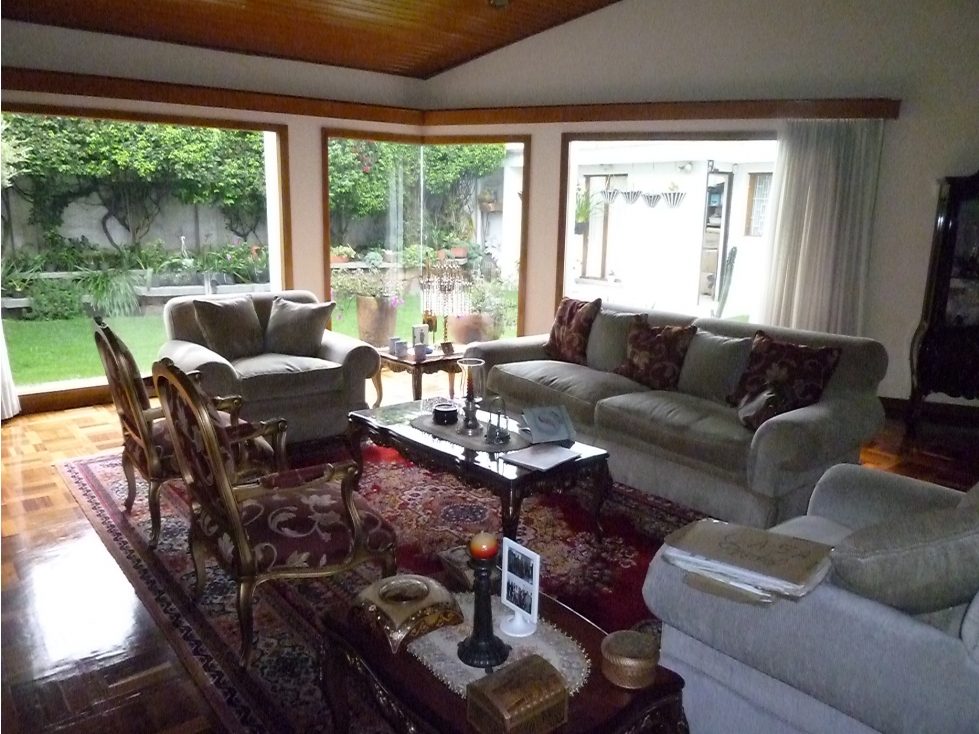 Vendo Casa Santa Paula Bogotá — foto 2