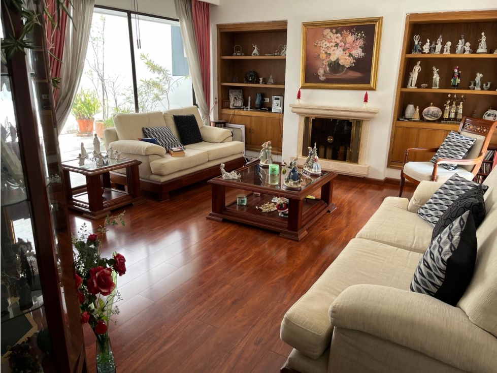 VENDO APARTAMENTO 3 ALCOBAS SANTA BARBARA BOGOTÁ — foto 2