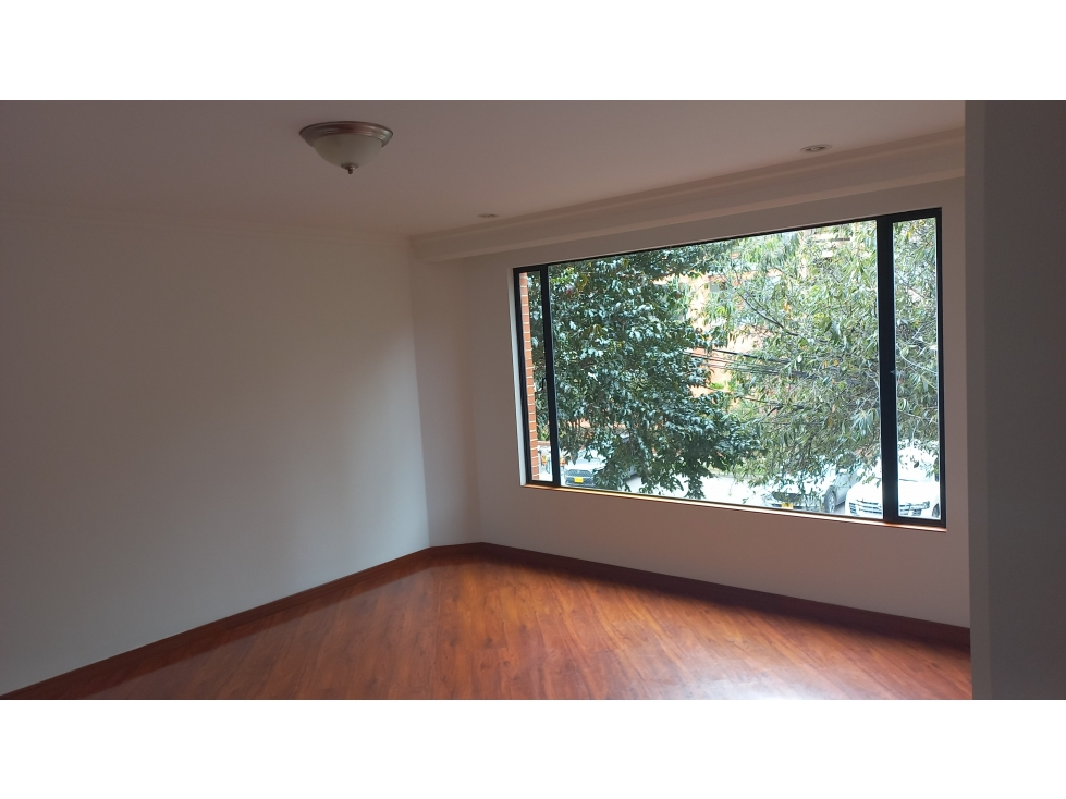 ARRIENDO APARTAMENTO 205 MTS MAS 70 DE TERRAZA - CHICÓ NAVARRA, BOGOTÁ — foto 2