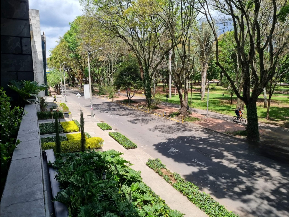 Arriendo Apartamento Amoblado en el Virrey