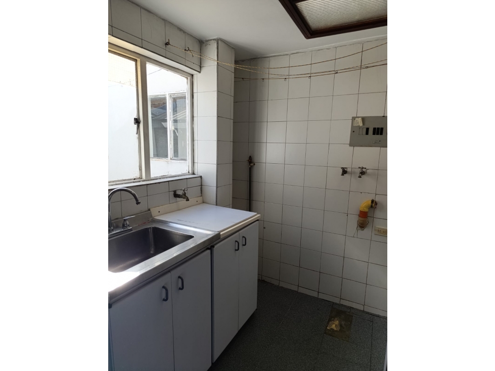 Arriendo Apartamento en Villa Luz 2do. piso — foto 5