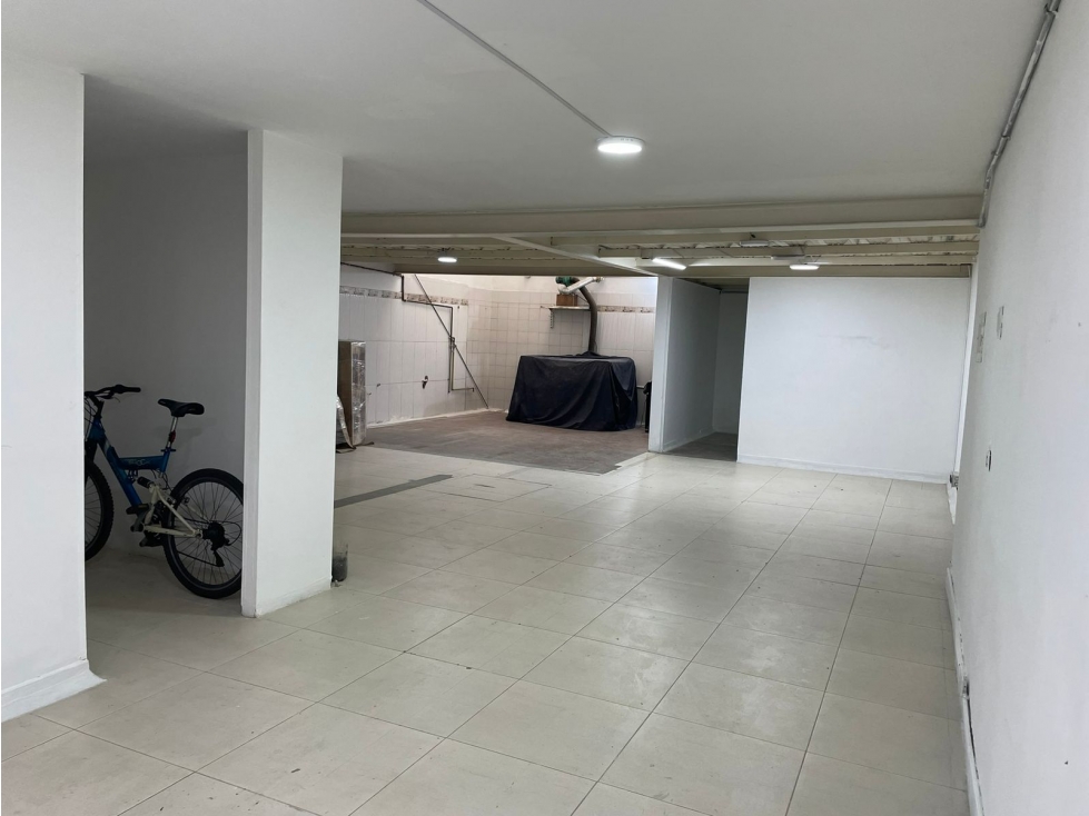 ARRIENDO BODEGA LA ESTRADA — foto 6