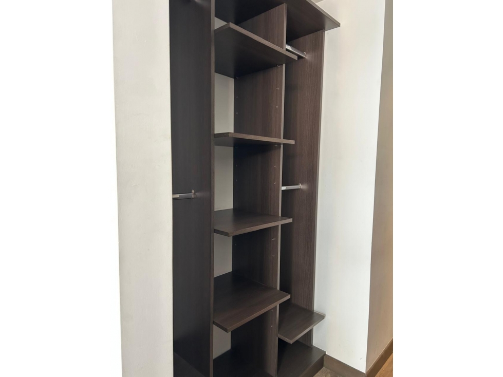 Vendo Lindo Apartamento Iluminado La Calleja Alta — foto 6