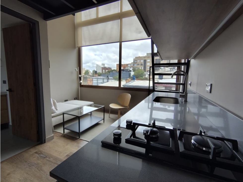 ARRIENDO APARTAESTUDIO DUPLEX AMOBLADO — foto 2