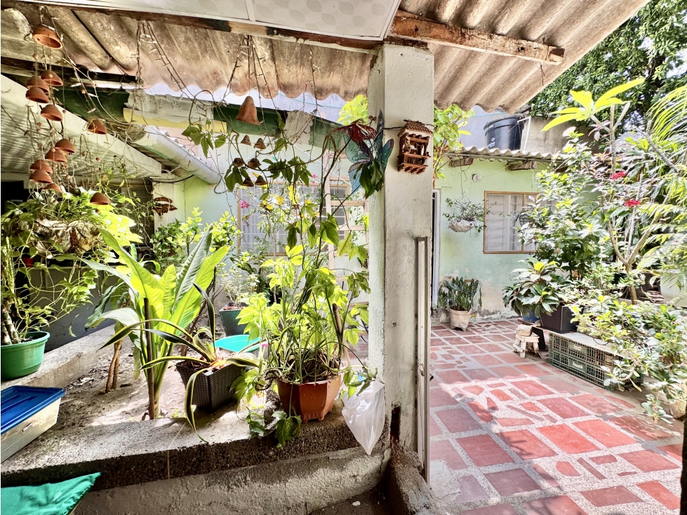 CASA EN VENTA UBICADA CENTRO HISTORICO PARA USO COMERCIAL — foto 2