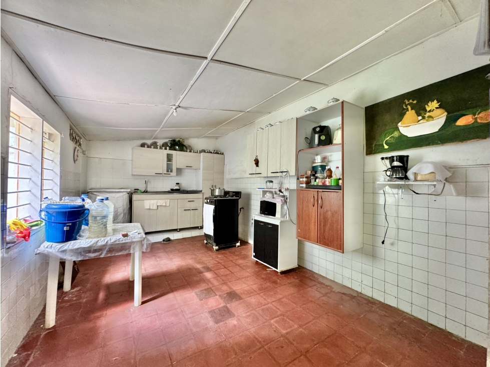 CASA EN VENTA UBICADA CENTRO HISTORICO PARA USO COMERCIAL — foto 4