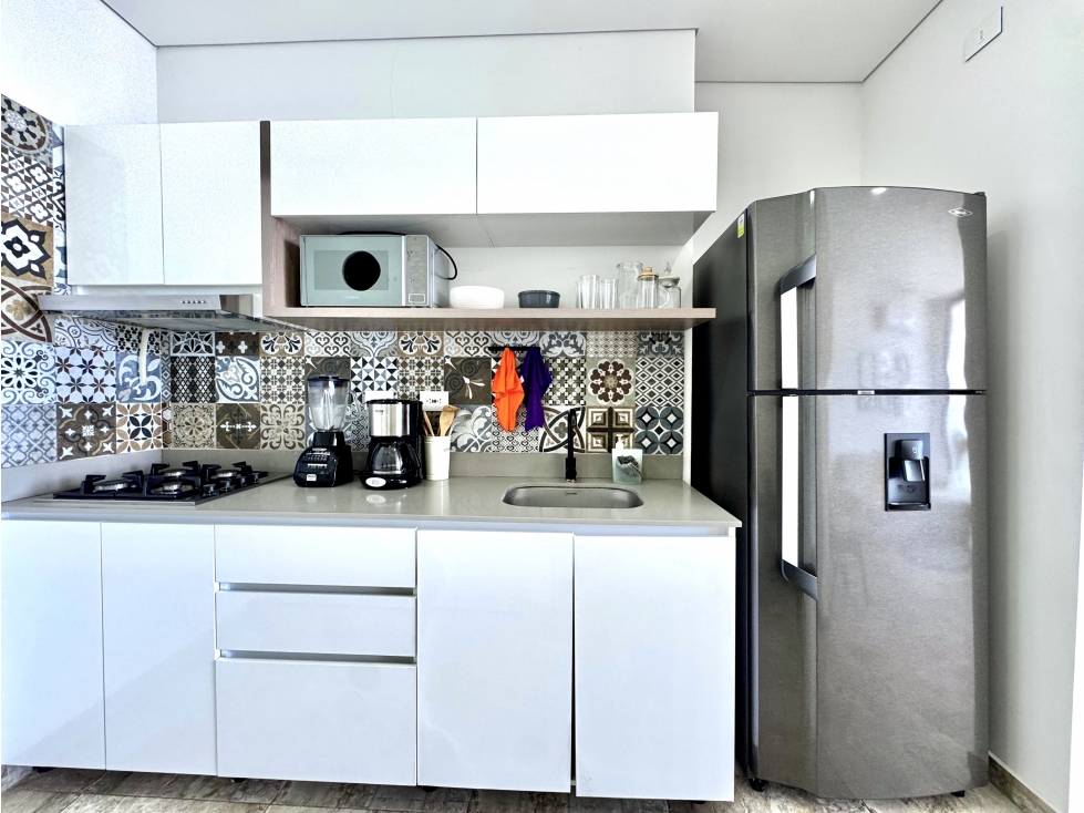 APARTAMENTO EN VENTA EN RODADERO CON VISTA AL MAR — foto 3