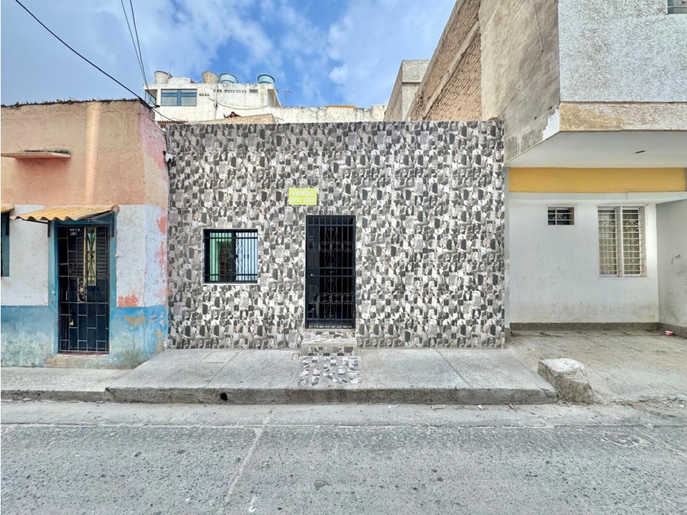 CASA EN VENTA EN EL CENTRO HISTÓRICO EN SANTA MARTA